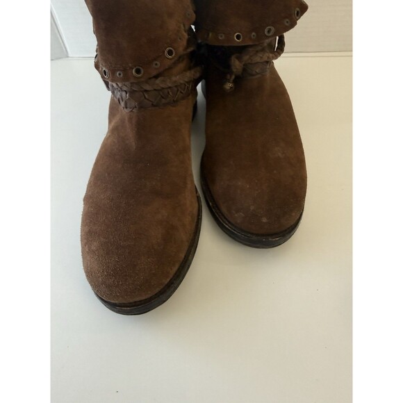 TRASK Women's Brown Suede Ankle Boots- SZ 9.5 36-01342 fold over braided detail - Picture 3 of 15